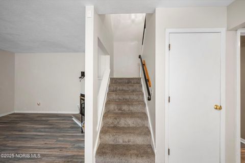 Tiny photo for 5705 Aspen Drive # 3, Toledo, OH 43615 (MLS # 10001975)