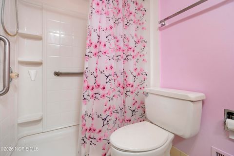 Tiny photo for 5441 Cresthaven Lane #Apt 1, Toledo, OH 43614 (MLS # 10003693)