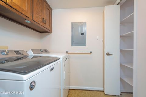 Tiny photo for 5441 Cresthaven Lane #Apt 1, Toledo, OH 43614 (MLS # 10003693)