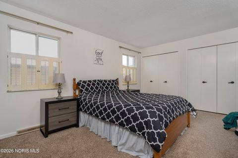 Tiny photo for 5441 Cresthaven Lane #Apt 1, Toledo, OH 43614 (MLS # 10003693)