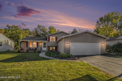 Photo of 6363 Millbrook Road, Maumee, OH 43537 (MLS # 10000699) Photo of 6363 Millbrook Road, Maumee, OH 43537 (MLS # 10000699)