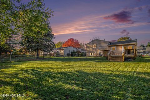 Tiny photo for 6363 Millbrook Road, Maumee, OH 43537 (MLS # 10000699)