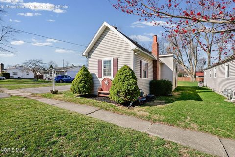 Photo of 626 Central Avenue, Findlay, OH 45840 (MLS # 10005091)