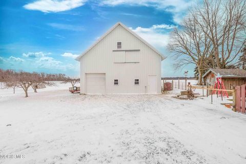 Tiny photo for 3111 Township Rd 93, McComb, OH 45858 (MLS # 10004453)