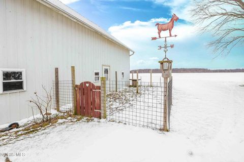 Tiny photo for 3111 Township Rd 93, McComb, OH 45858 (MLS # 10004453)