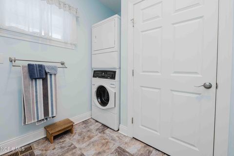 Tiny photo for 3111 Township Rd 93, McComb, OH 45858 (MLS # 10004453)