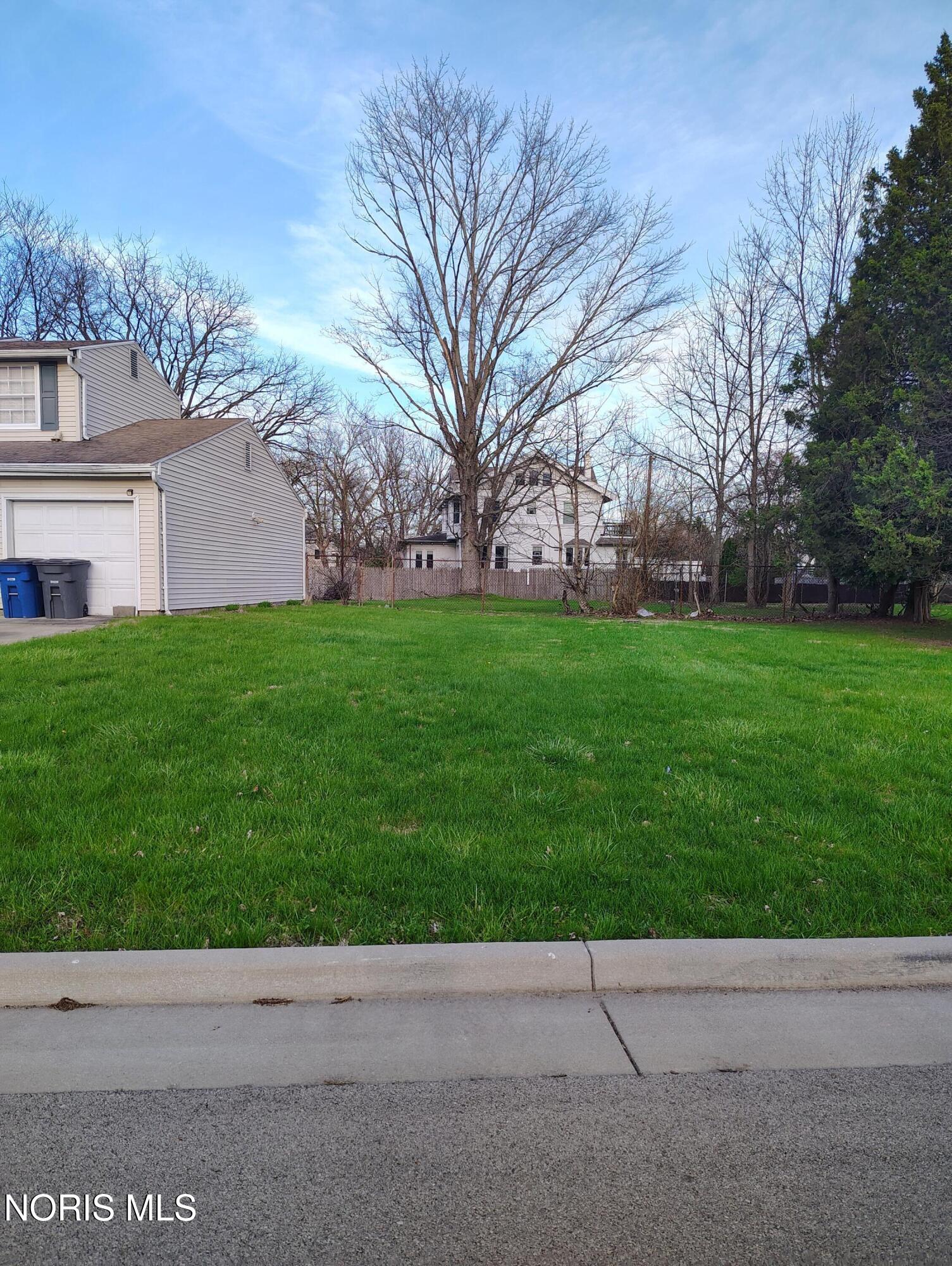 1224 Gretna Green Avenue