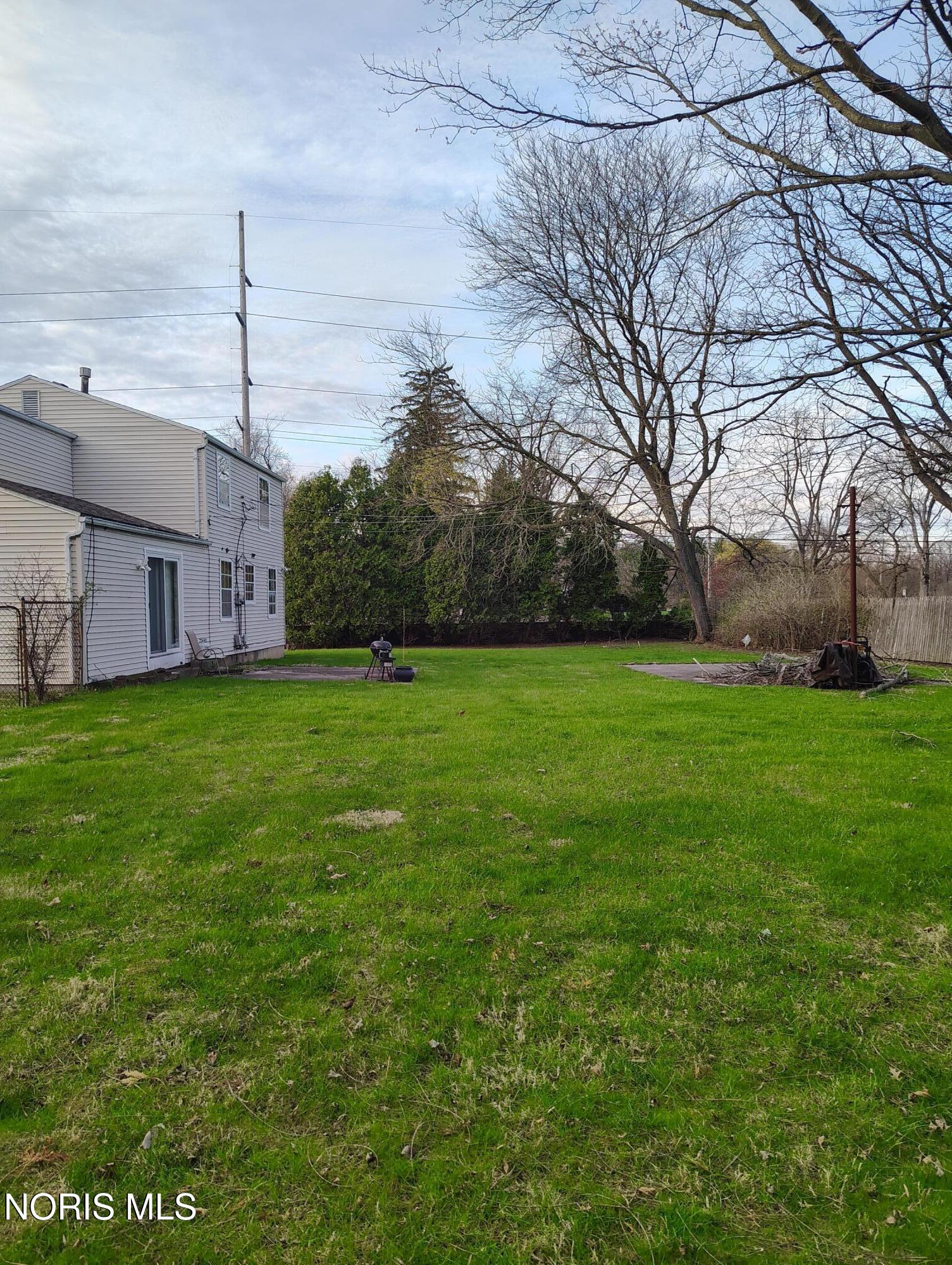 1224 Gretna Green Avenue