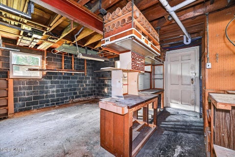 Tiny photo for 5638 Douglas Road, Toledo, OH 43613 (MLS # 10013084)