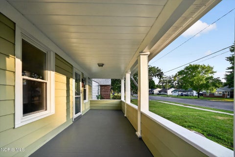 Tiny photo for 5638 Douglas Road, Toledo, OH 43613 (MLS # 10013084)