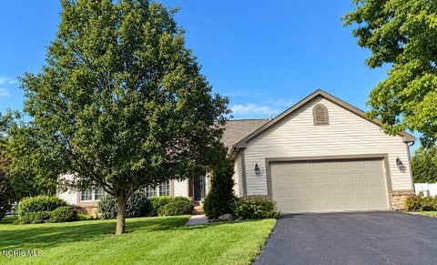 Photo of 26464 Pin Oak Court, Perrysburg, OH 43551 (MLS # 10014196)