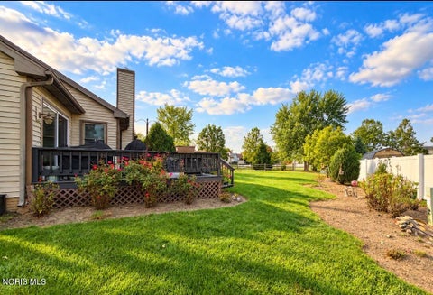 Tiny photo for 26464 Pin Oak Court, Perrysburg, OH 43551 (MLS # 10014196)
