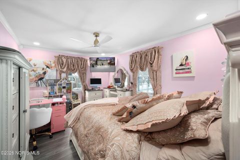 Tiny photo for 2410 Drummond Road, Toledo, OH 43606 (MLS # 10004054)