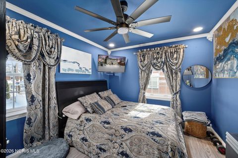 Tiny photo for 2410 Drummond Road, Toledo, OH 43606 (MLS # 10004054)