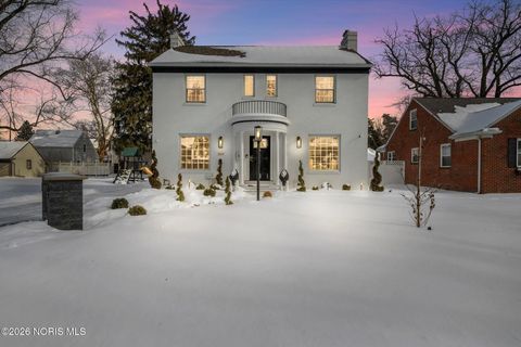 Tiny photo for 2410 Drummond Road, Toledo, OH 43606 (MLS # 10004054)