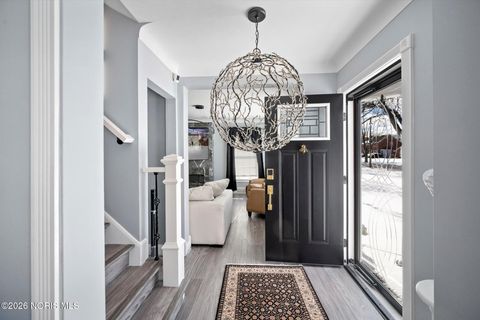 Tiny photo for 2410 Drummond Road, Toledo, OH 43606 (MLS # 10004054)