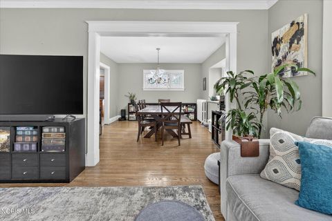 Tiny photo for 135 Amherst Drive, Toledo, OH 43614 (MLS # 10005768)