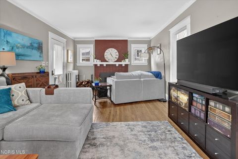 Tiny photo for 135 Amherst Drive, Toledo, OH 43614 (MLS # 10005768)