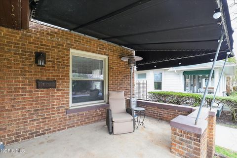 Tiny photo for 135 Amherst Drive, Toledo, OH 43614 (MLS # 10005768)