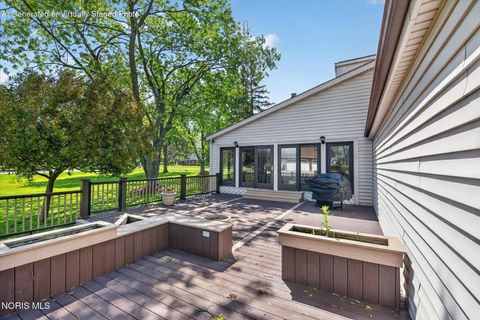 Tiny photo for 314 Dublin Lane, Bryan, OH 43506 (MLS # 10007750)
