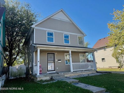 Tiny photo for 310 Whittemore Street, Toledo, OH 43605 (MLS # 10000390)