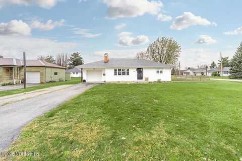Photo of 608 West Street, Carey, OH 43316 (MLS # 10001604)