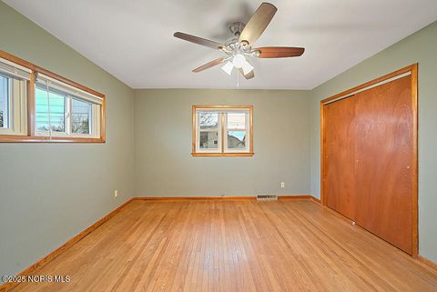 Tiny photo for 608 West Street, Carey, OH 43316 (MLS # 10001604)