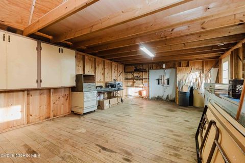 Tiny photo for 712 W Tiffin Street, Fostoria, OH 44830 (MLS # 10002371)