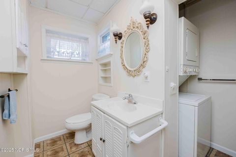 Tiny photo for 712 W Tiffin Street, Fostoria, OH 44830 (MLS # 10002371)