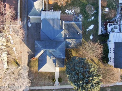 Tiny photo for 712 W Tiffin Street, Fostoria, OH 44830 (MLS # 10002371)