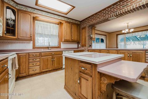 Tiny photo for 712 W Tiffin Street, Fostoria, OH 44830 (MLS # 10002371)