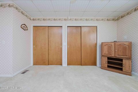 Tiny photo for 712 W Tiffin Street, Fostoria, OH 44830 (MLS # 10002371)