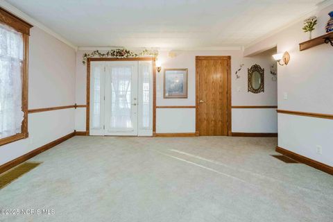 Tiny photo for 712 W Tiffin Street, Fostoria, OH 44830 (MLS # 10002371)