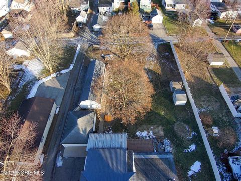 Tiny photo for 712 W Tiffin Street, Fostoria, OH 44830 (MLS # 10002371)