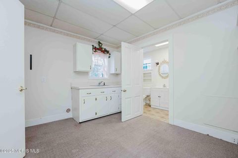 Tiny photo for 712 W Tiffin Street, Fostoria, OH 44830 (MLS # 10002371)