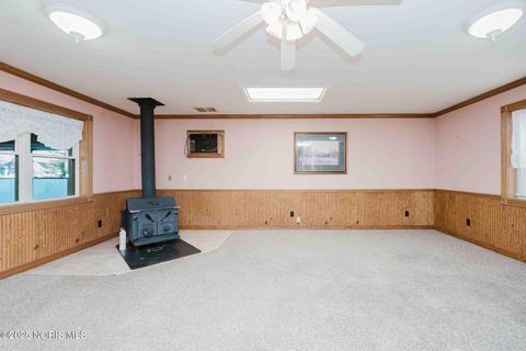 Tiny photo for 712 W Tiffin Street, Fostoria, OH 44830 (MLS # 10002371)