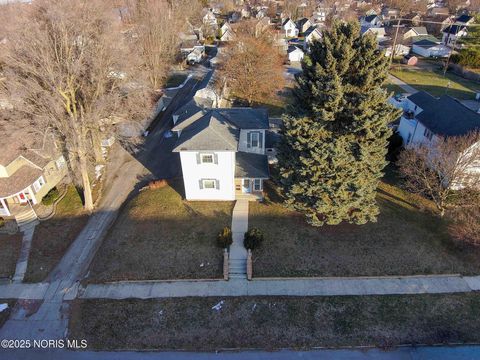 Tiny photo for 712 W Tiffin Street, Fostoria, OH 44830 (MLS # 10002371)
