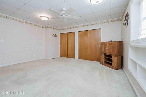 Tiny photo for 712 W Tiffin Street, Fostoria, OH 44830 (MLS # 10002371)