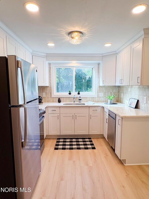 Tiny photo for 5249 Clover Lane, Toledo, OH 43623 (MLS # 10013939)
