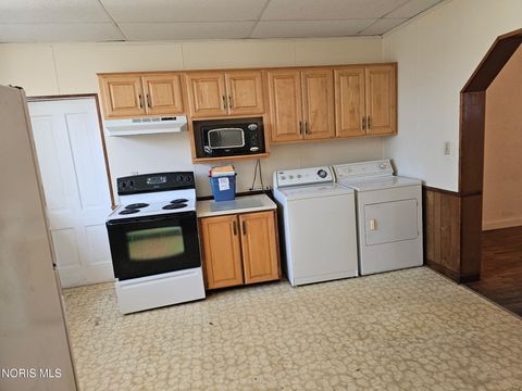 Tiny photo for 216 W Edgerton Street, Hicksville, OH 43526 (MLS # 10005202)