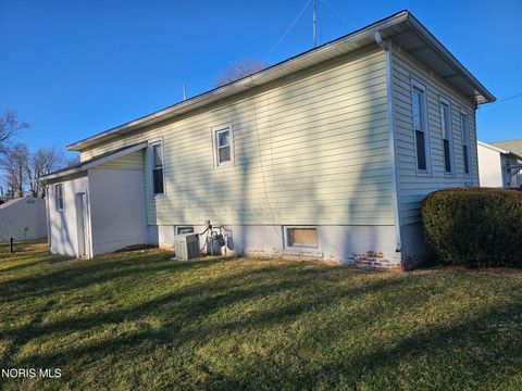 Tiny photo for 216 W Edgerton Street, Hicksville, OH 43526 (MLS # 10005202)