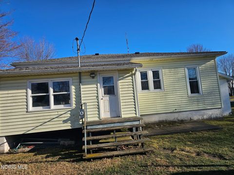 Tiny photo for 216 W Edgerton Street, Hicksville, OH 43526 (MLS # 10005202)