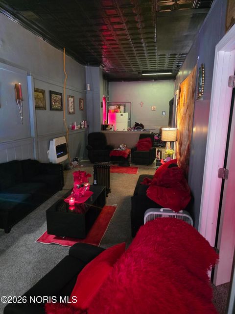 Photo of 1401 Liberty Street, Toledo, OH 43605 (MLS # 10002917)