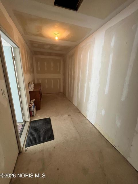 Tiny photo for 6015 Livingston Drive, Toledo, OH 43613 (MLS # 10003749)