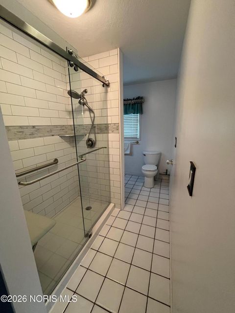 Tiny photo for 6015 Livingston Drive, Toledo, OH 43613 (MLS # 10003749)