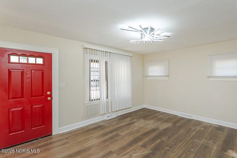 Tiny photo for 5768 Steffens Avenue, Toledo, OH 43623 (MLS # 10003147)