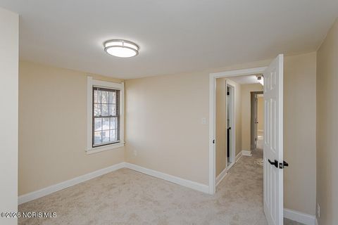 Tiny photo for 5768 Steffens Avenue, Toledo, OH 43623 (MLS # 10003147)