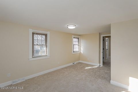 Tiny photo for 5768 Steffens Avenue, Toledo, OH 43623 (MLS # 10003147)