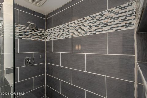 Tiny photo for 5768 Steffens Avenue, Toledo, OH 43623 (MLS # 10003147)