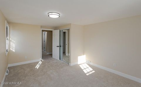 Tiny photo for 5768 Steffens Avenue, Toledo, OH 43623 (MLS # 10003147)